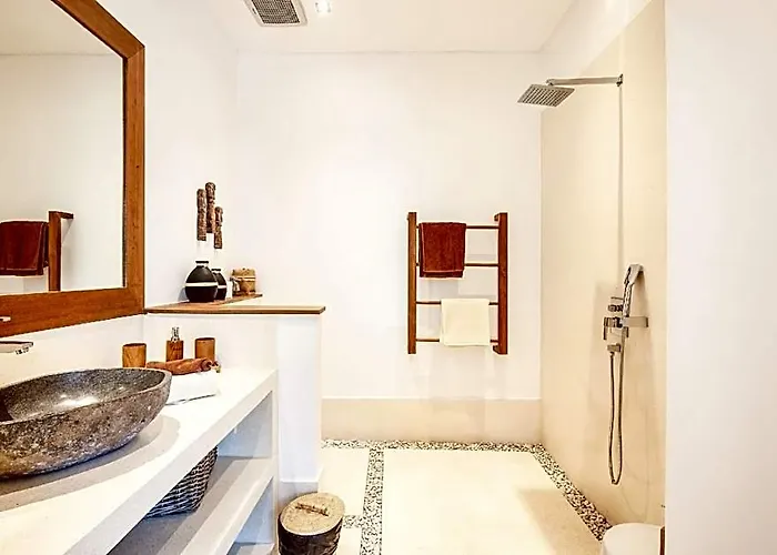 Hotel Severinne In Dalung Canggu (Bali)